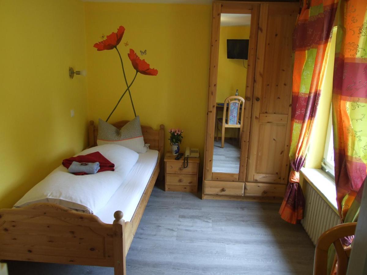 Hotel Forsthaus Volkesfeld Kamer foto