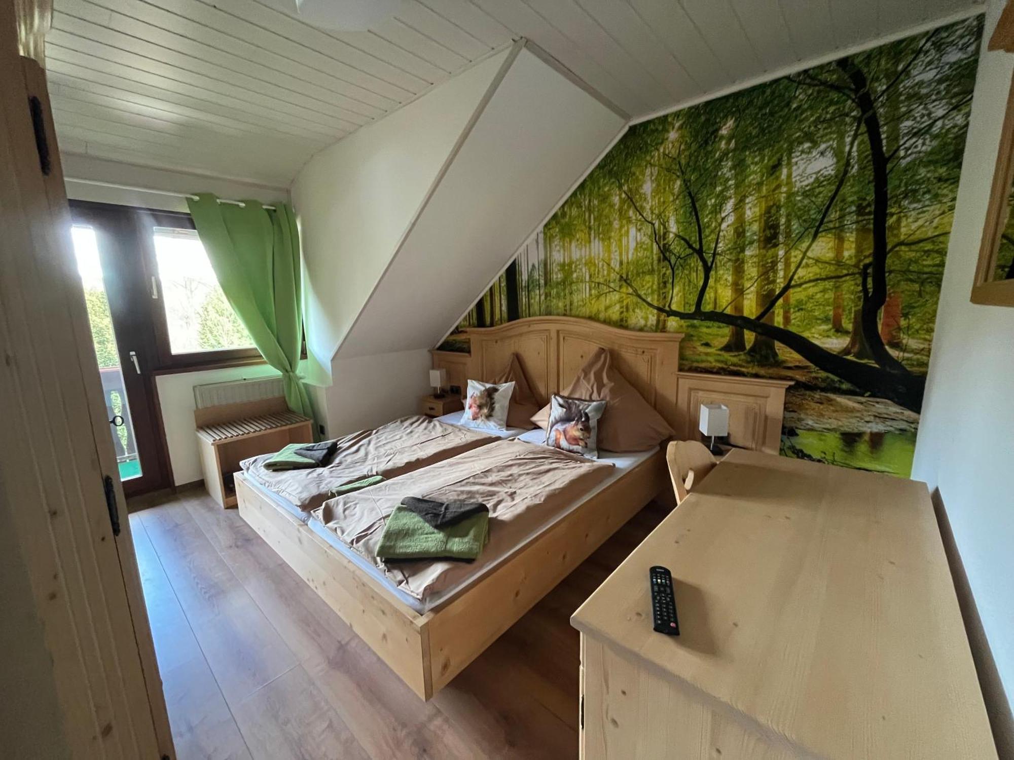 Hotel Forsthaus Volkesfeld Buitenkant foto
